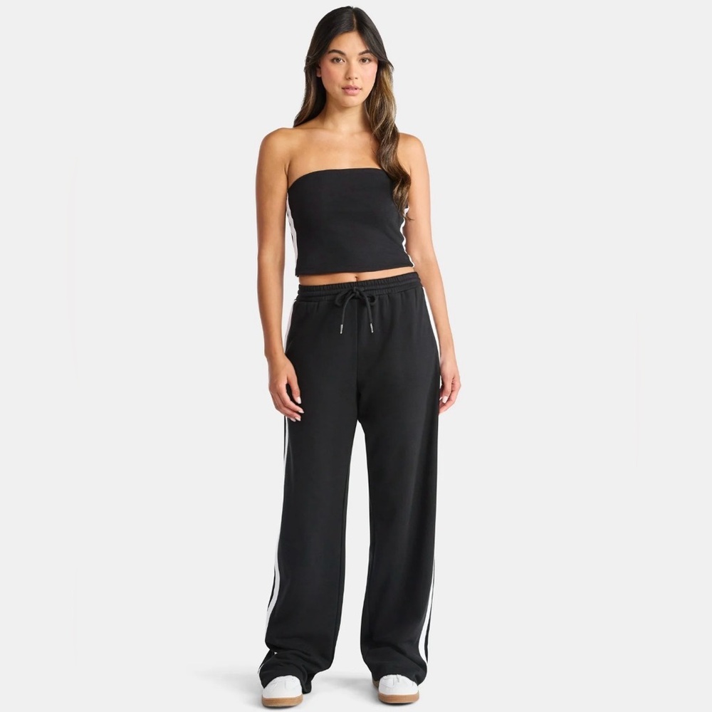 Black Women's Jogger Pants set with Tube top size small